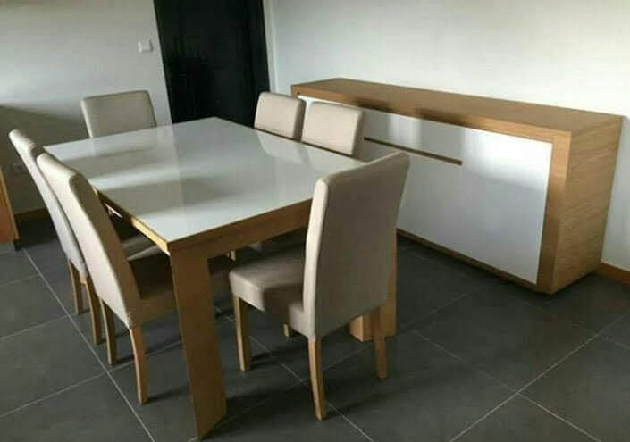 Comedor moderno de madera